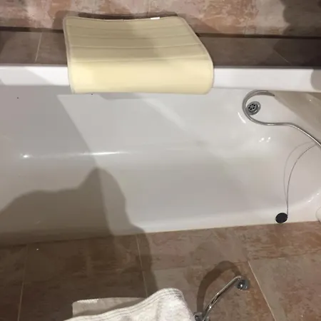 Precioso A 50 M Del Paseo San Pedro- 2 Hab, 2 Banos, Parking - Dispo Del 17 Al 21 Sept شقة يانس